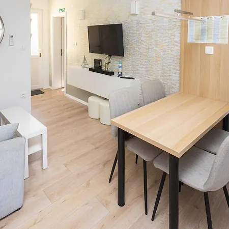 Nada Апартаменты Сплит